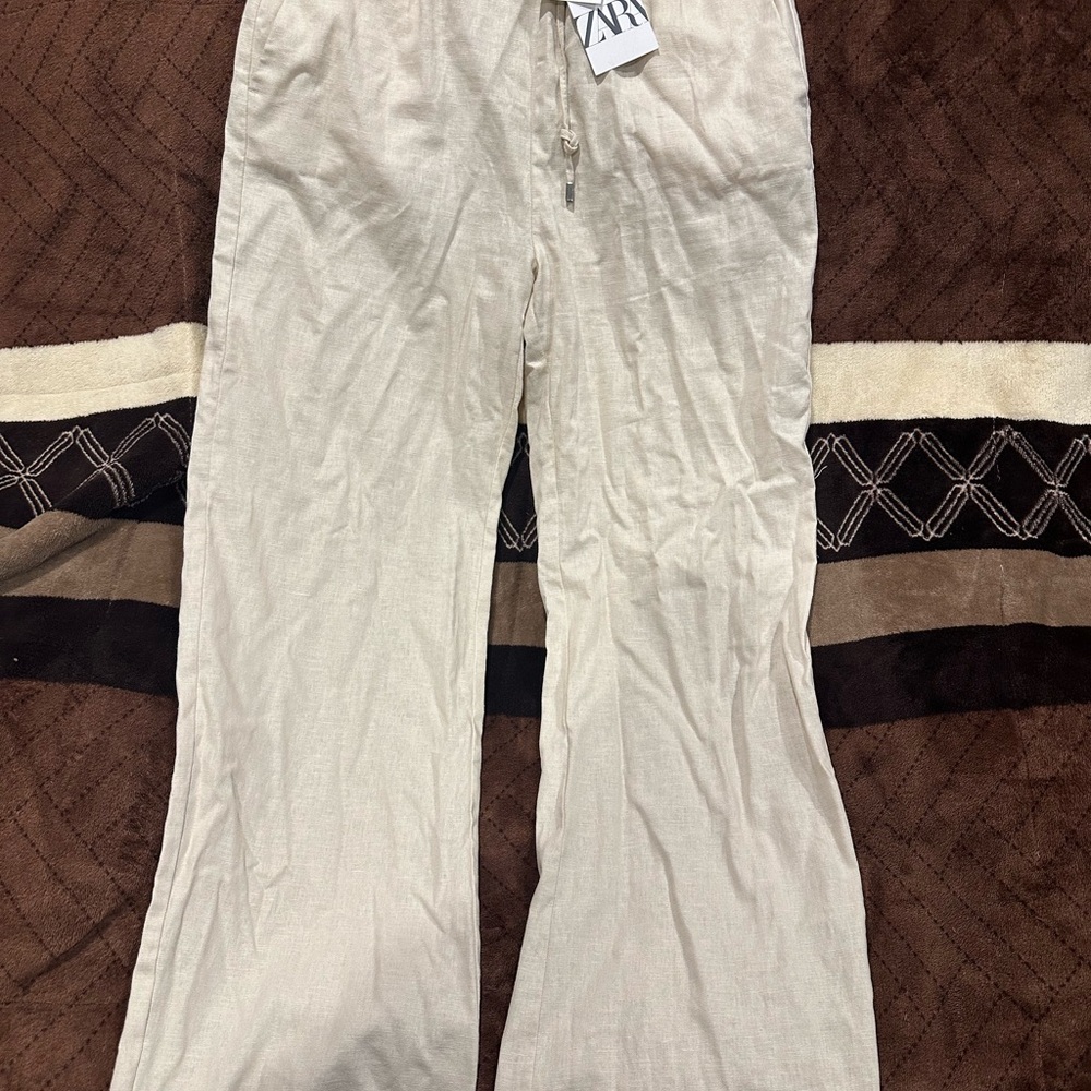 Zara Women's Cream Wide-Leg Pants - Picture 2 of 10